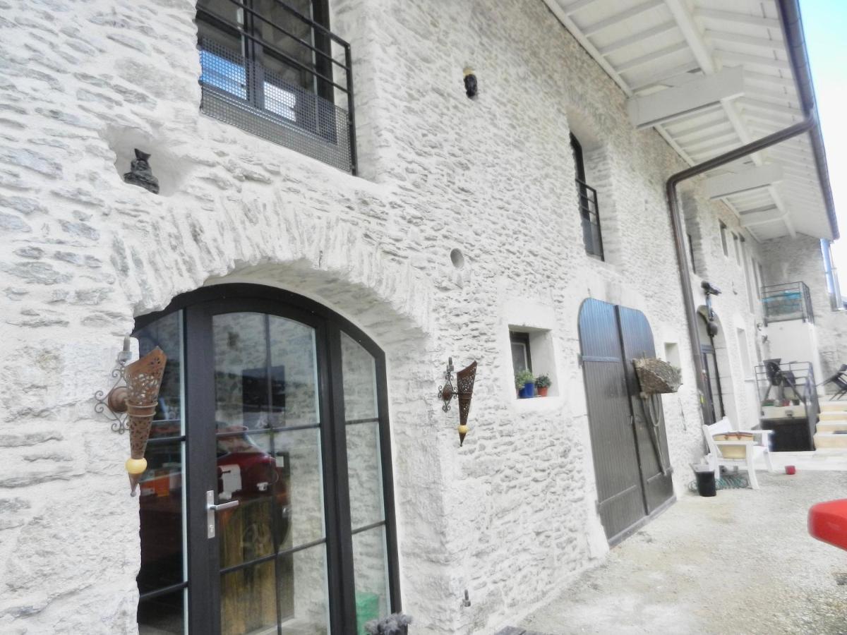 Chez Gege & Mado Seyssel Exterior photo